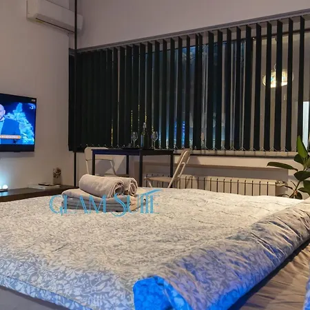 Maera 布加勒斯特