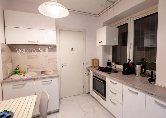 Maera * ブカレスト